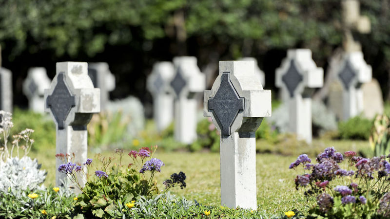 Tombstone Firm Takes Advertising Into The Hereafter