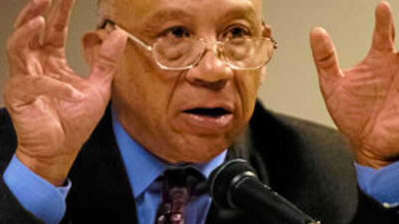 Obama fundraiser digs for Zim deals