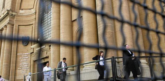 Sa Law Firms Still Pale And Male