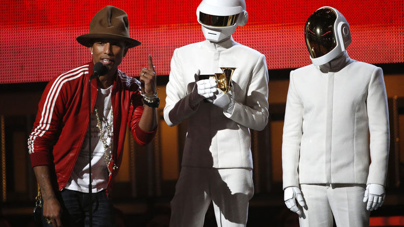 Daft Punk, Lorde Scoop Top Awards At Grammys