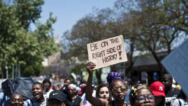 Ukzn Students Could Be Forced To Buy Laptops