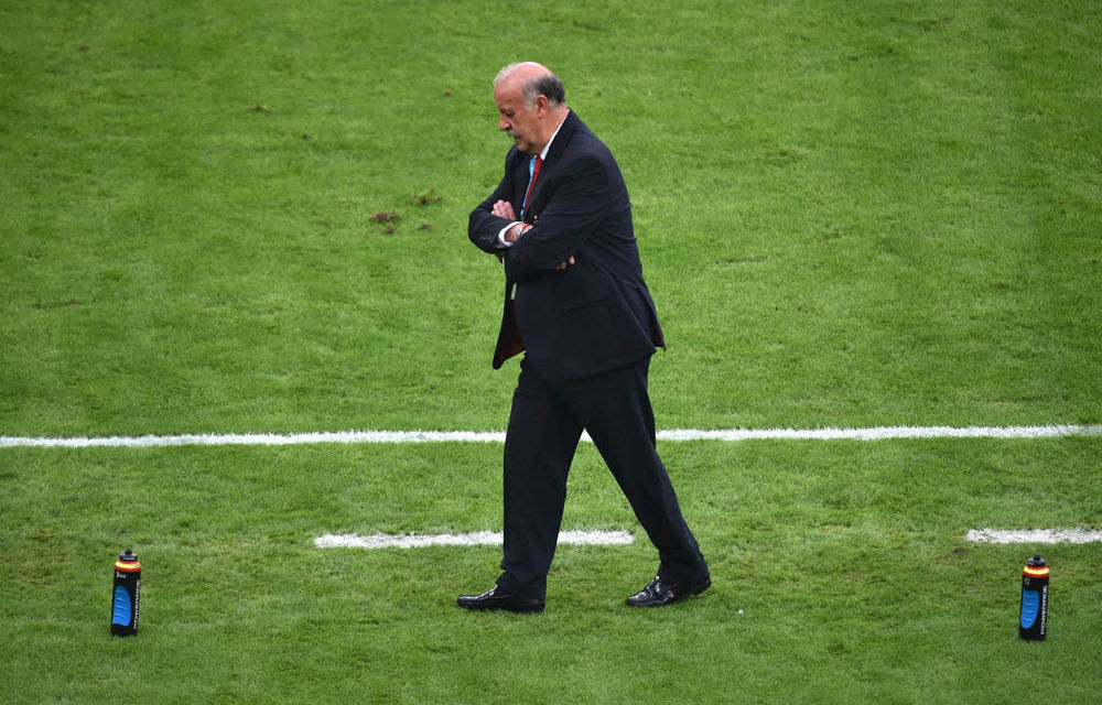 Del Bosque’s standing is damaged