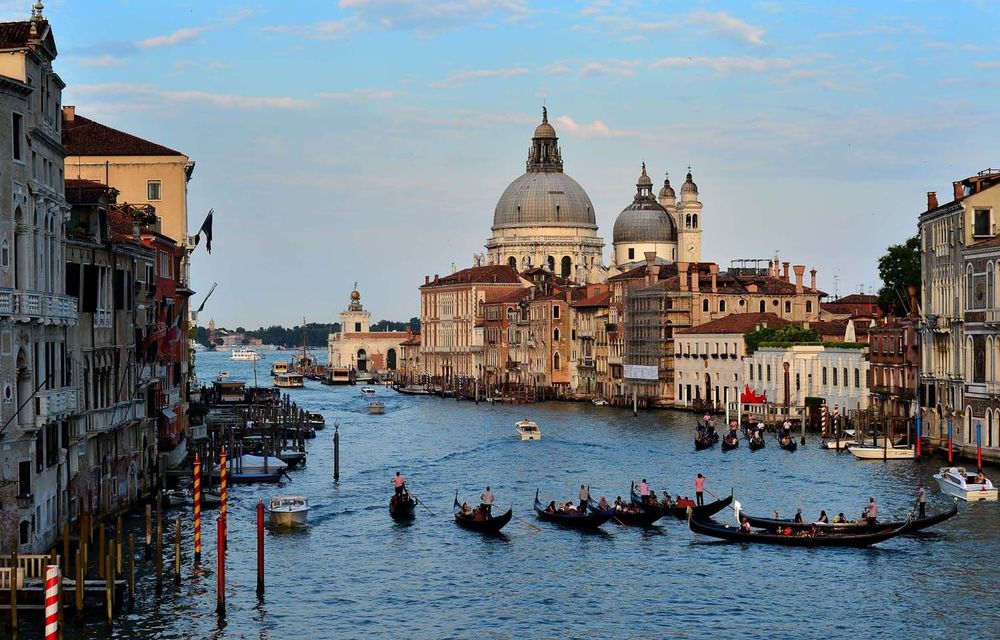 Street View takes Venice by foot