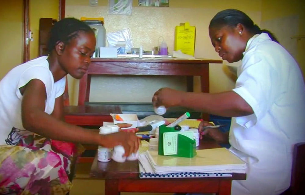 MSF: Empowering HIV-patients to manage their care