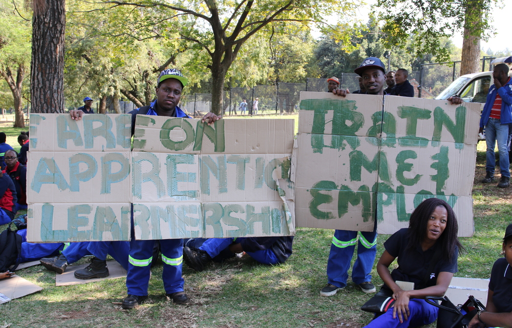 Transnet artisans marched to hand over their memorandum to the presidency