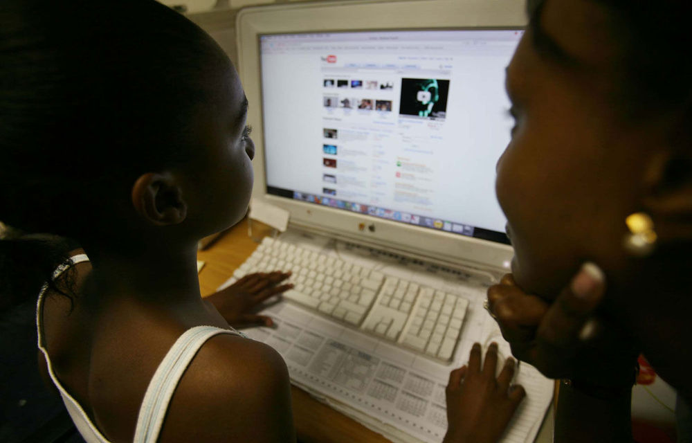 African governments leave women out of digital revolution