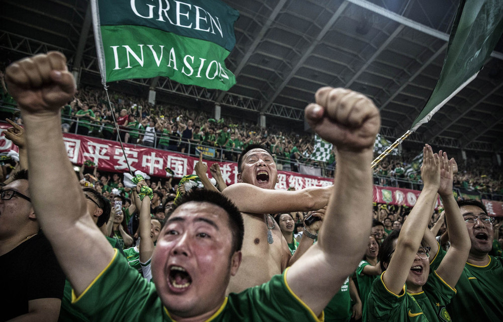 China tires of foreign footie players