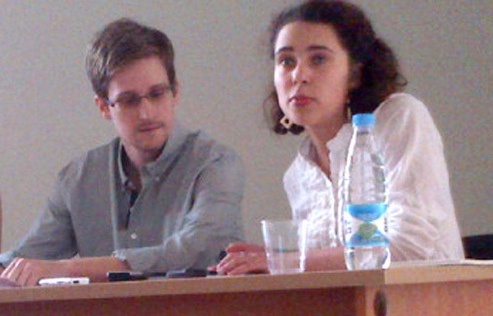 Wikileaks representative Sarah Harrison and Edward Snowden.