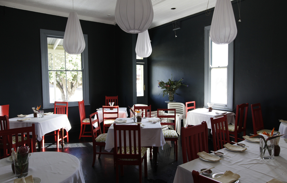 Our 2010 Three City Tour kicks off with Durban's nightlife. From chilli Tequila to beach bars