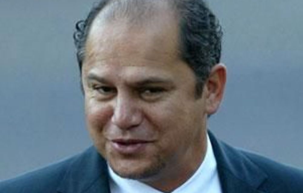 Prosecutors look into assault complaint against Shaik