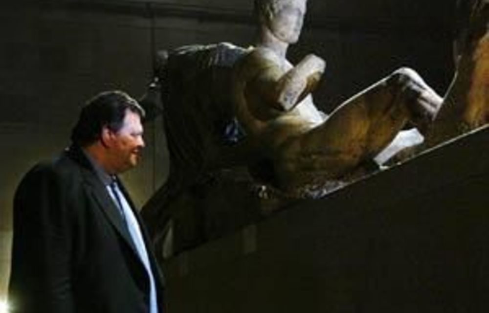 Return the Elgin marbles, Stephen Fry tells Britain