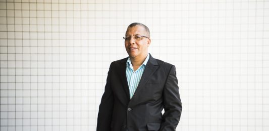 Expert call: Randall Carolissen has put the financial aid scheme for students back on track.