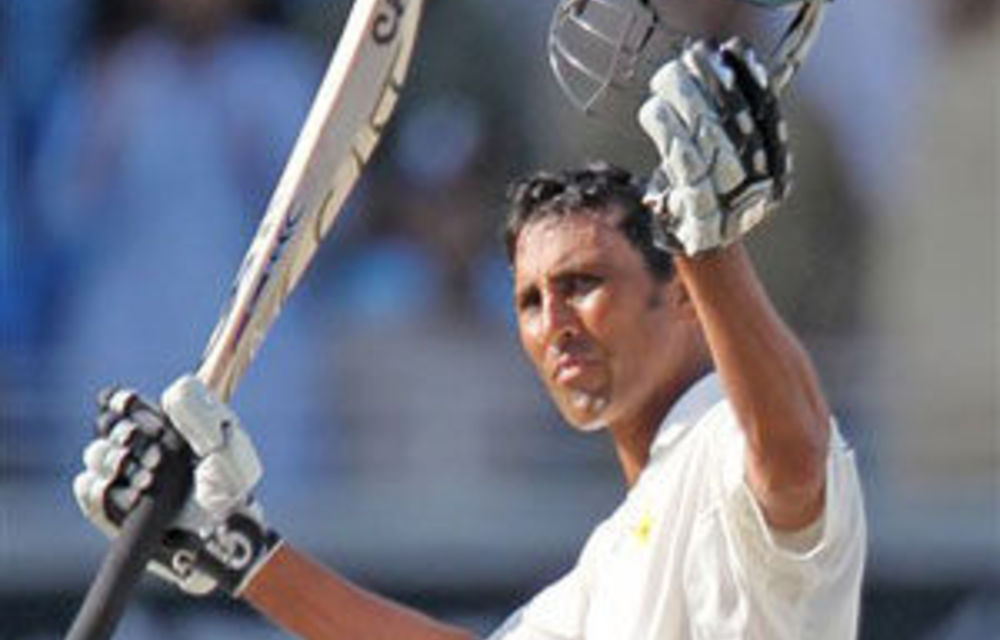 Centurion Younus helps Pakistan foil Proteas