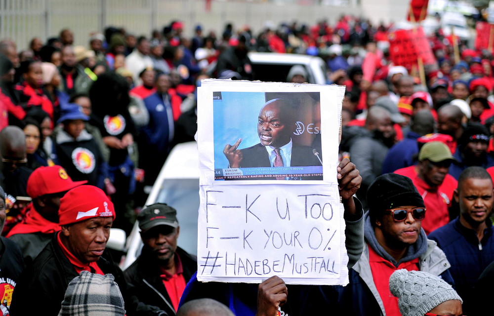 NUM members protest against Eskom’s 0% wage increase proposal.