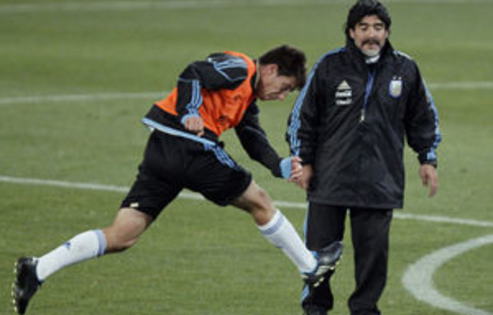 Maradona: Messi Will Play