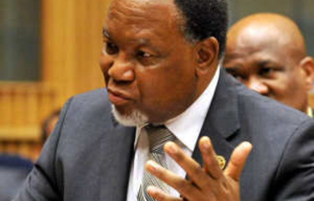 Motlanthe calls for a political solution to ANCYL problem