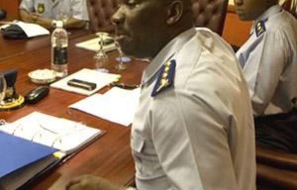 Mdluli made to fight for professional life