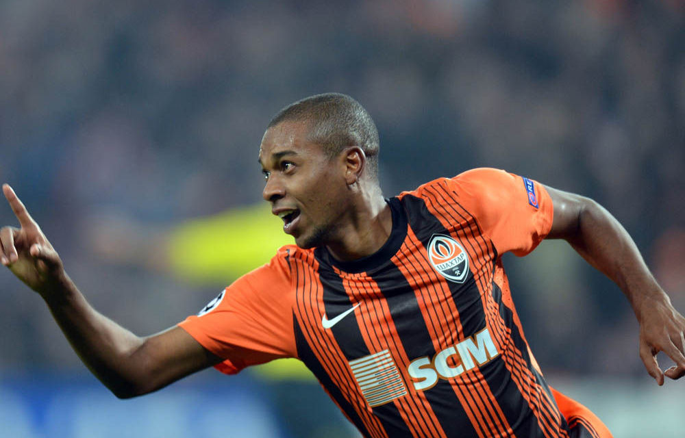 City signs Brazil’s Fernandinho for a reported £34m