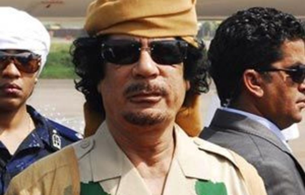 ‘King of kings’ Gadaffi muscles back into AU