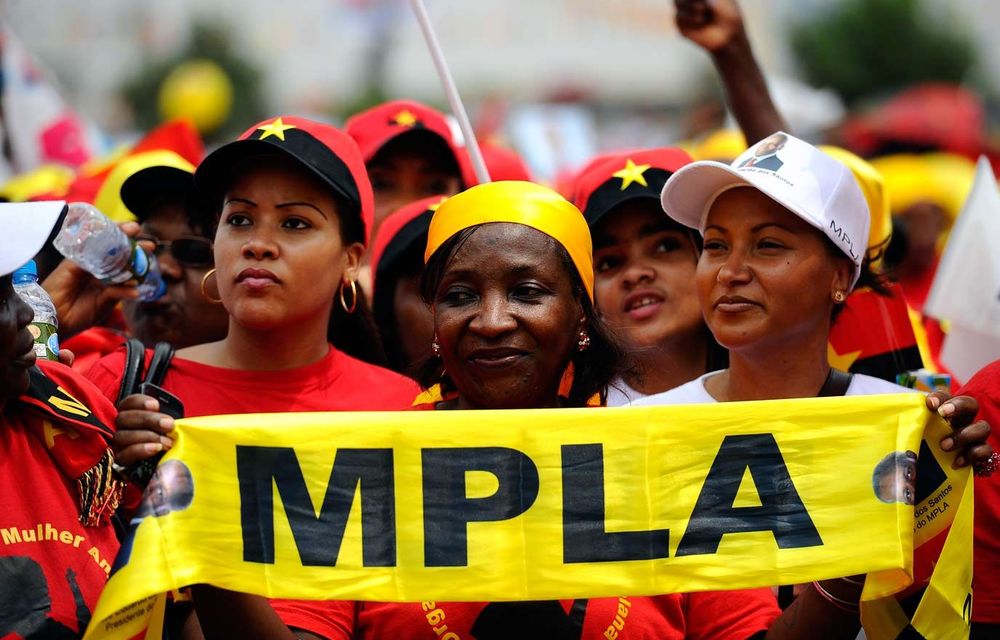 MPLA leader José Eduardo dos Santos made one final campaign ahead of Angola's elections on Friday.