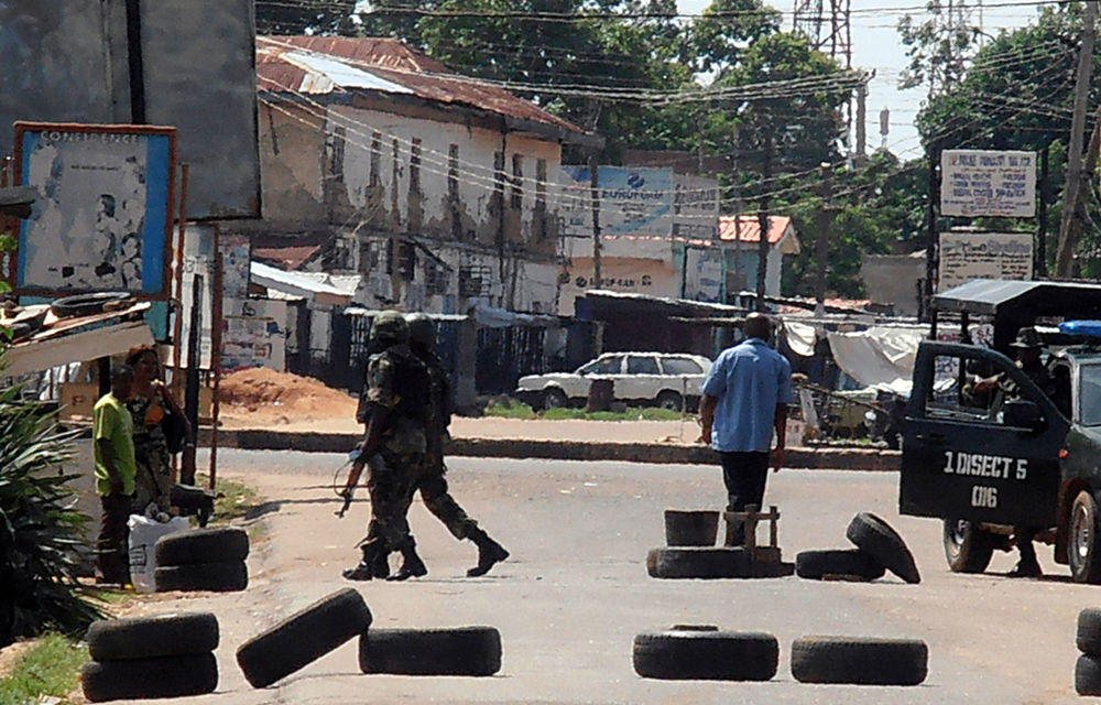 Fresh clashes have broken out in Kaduna already under a round-the-clock curfew after three days of violence killed at least 101 people so far.