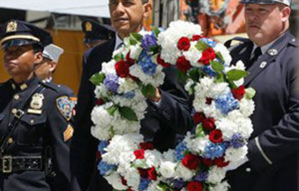 Obama pays tribute to 9/11 victims