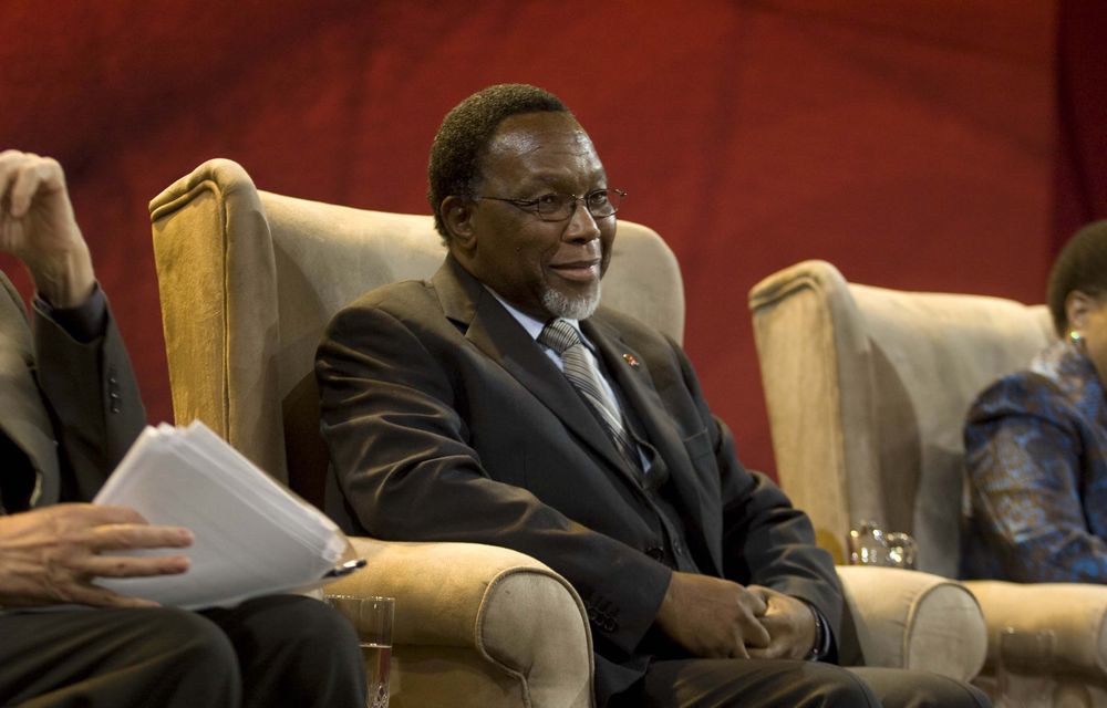 Deputy President Kgalema Motlanthe said at the meeting with Sanef that government had a duty to ensure there was a diversity of opinion in public discourse and that no voice should go unheard.