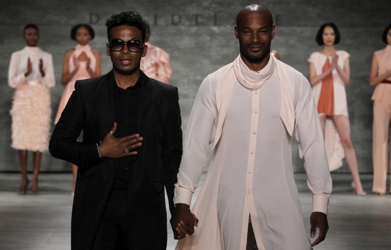 David Tlale unveils riveting 2015 fashion collection – The Mail & Guardian