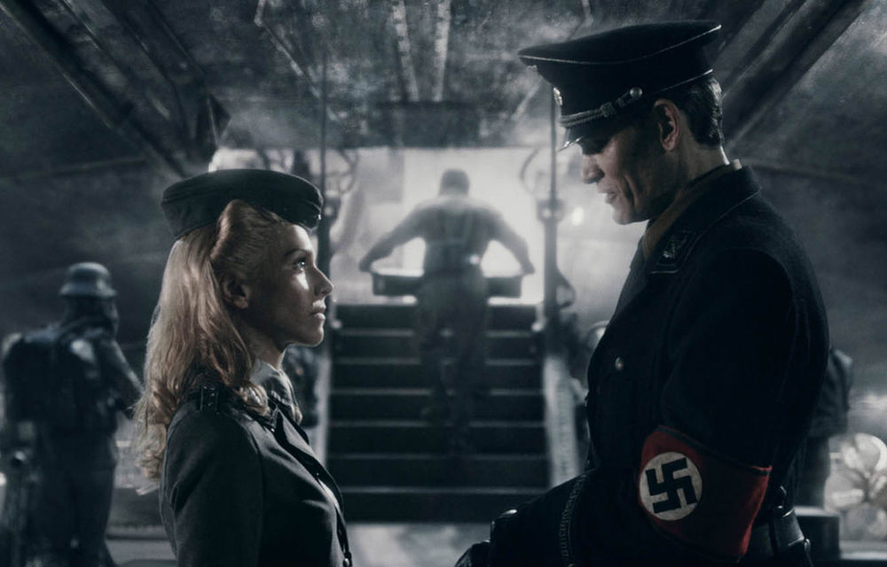 Nefarious plans afoot: Julia Dietze and Otto Götz in Iron Sky