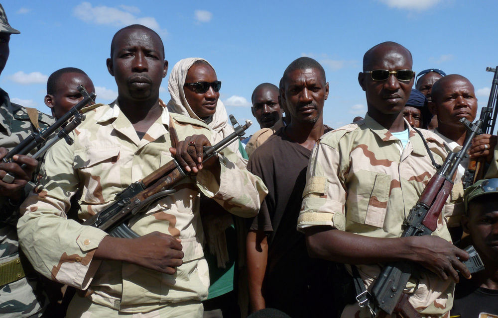 Malian civilians form militia to combat extremists