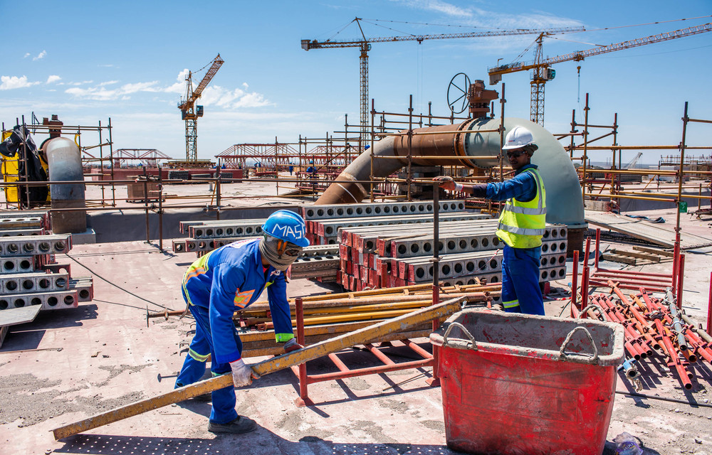 Sunrise Energy’s open access terminal just off the coast of Saldanha Bay in the Western Cape is a greenfields project that was built with the aim of developing the liquid petroleum gas