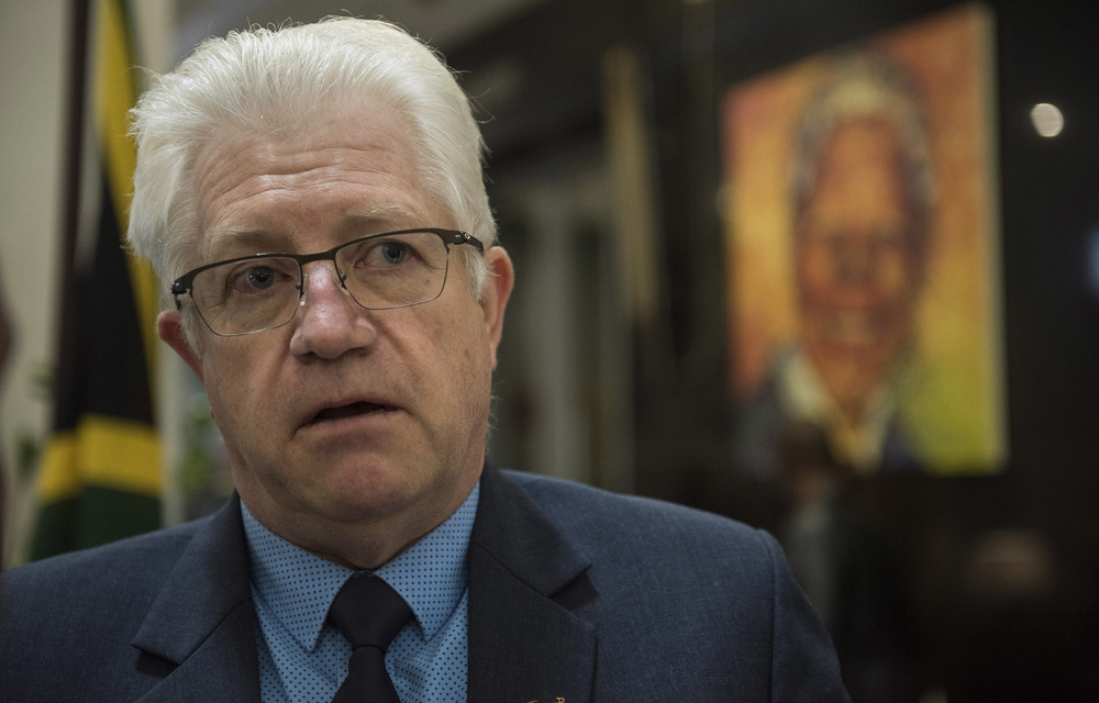 Newly elected Western Cape Premier Alan Winde has announced his cabinet which he described as a mix of stability and new ideas.