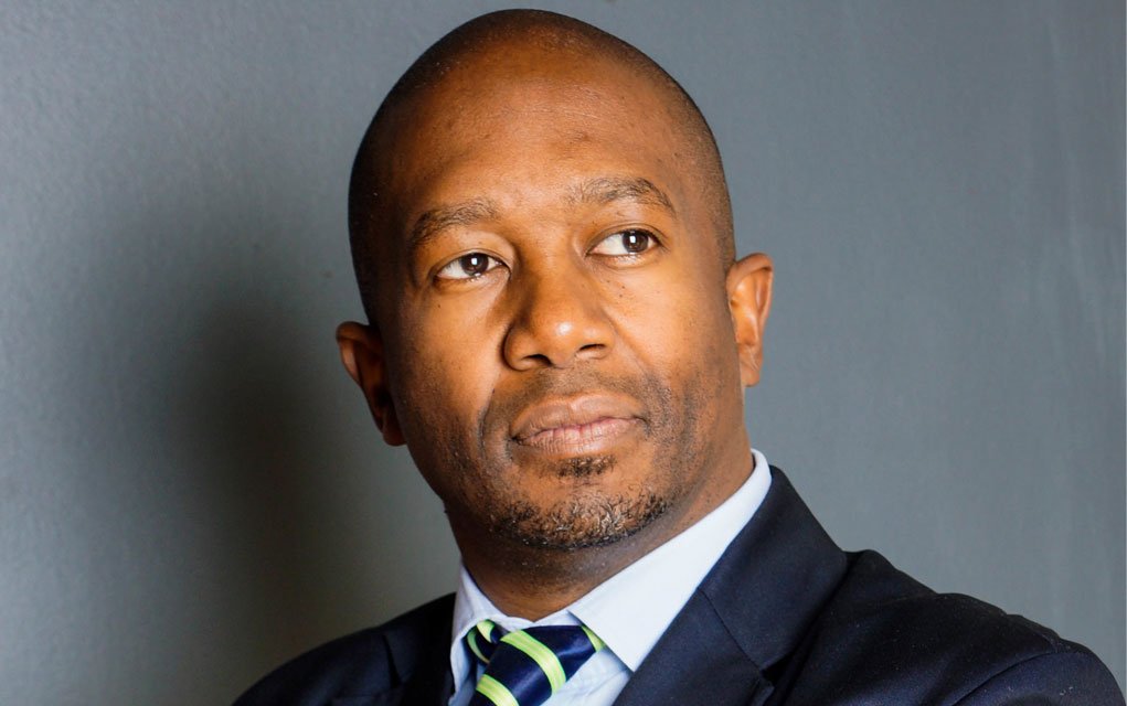 Sisa Ntshona urges everyone to stay home, and consider travelling later