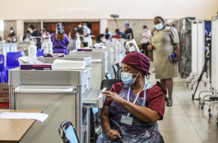 Premier Makhura Observes Vaccination Programme At Chris Hani Hospital