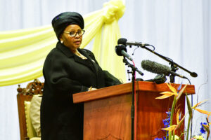 Nosiviwe Mapisa Nqakula