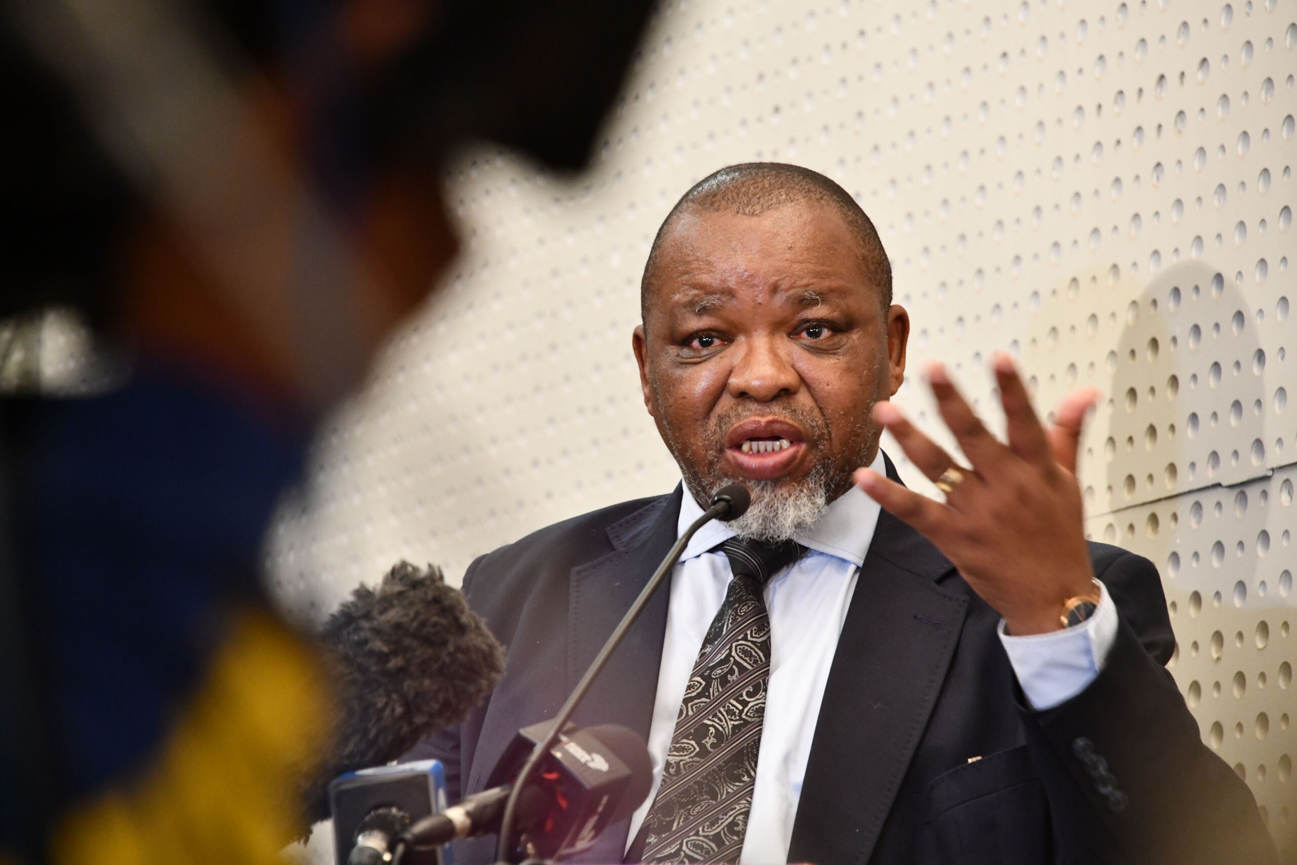Zondo's findings on Mantashe could cost the president an ally – The Mail &  Guardian