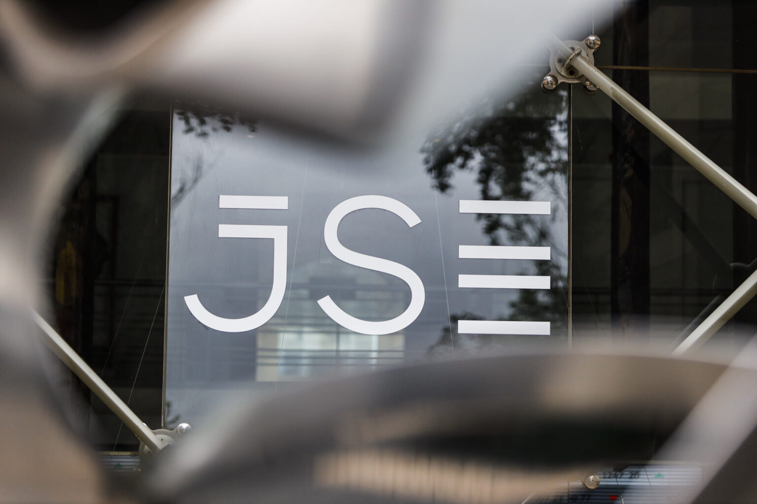 Zeda receives muted reception to its JSE relisting