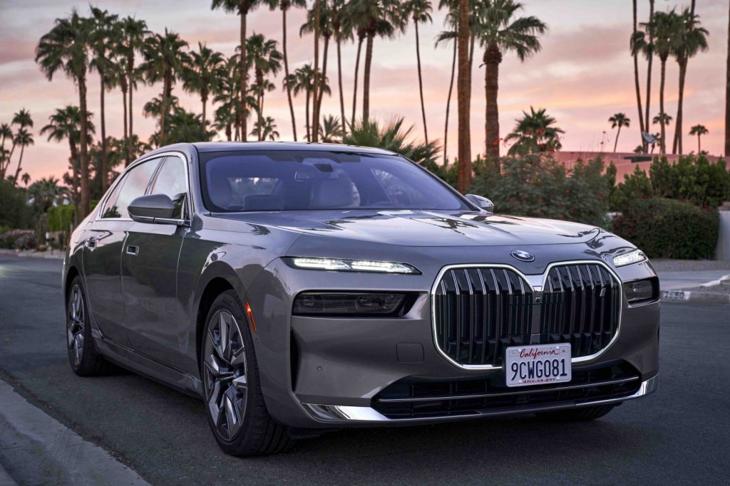 BMW i7 sets the bar in luxury electric vehicles