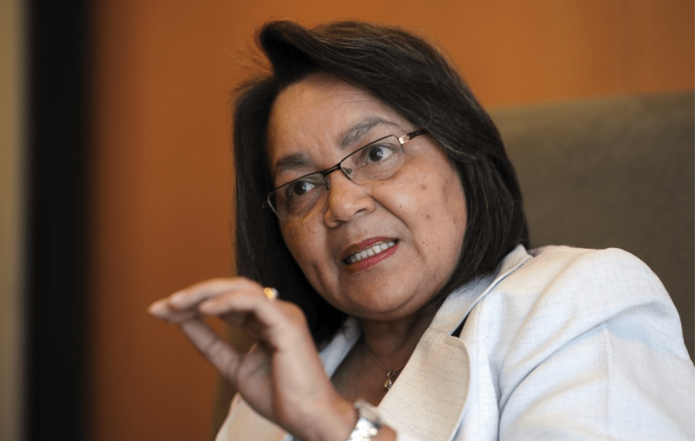 De Lille emphasises need to grow tourism on visit to Kruger