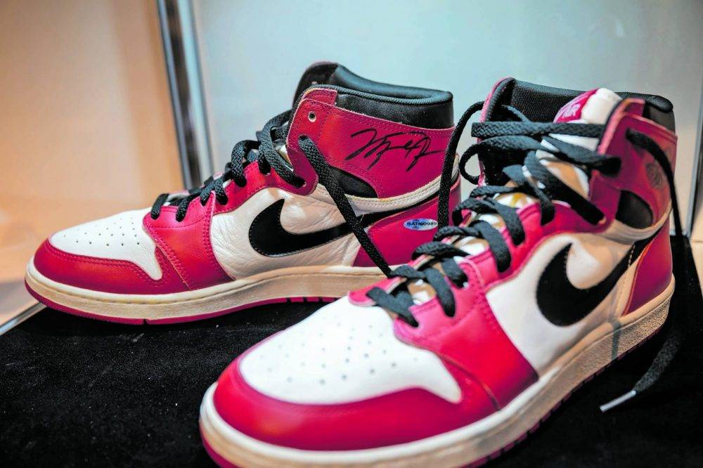 Sneakers4