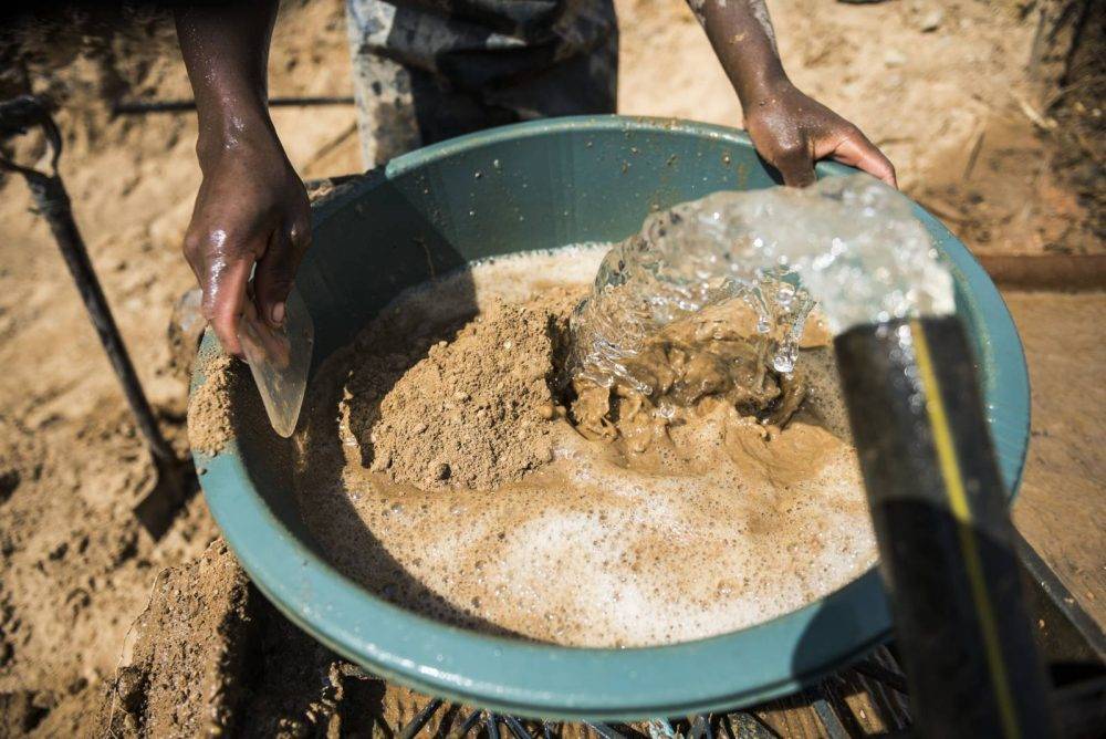Illegal miners 2