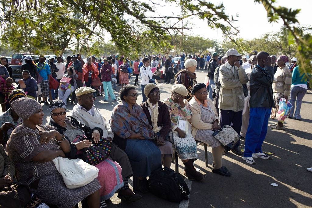 South Africa: Report finds pension grant not enough to make ends meet – Africa Links 24 South Africa: Report finds pension grant not enough to make ends meet – Africa Links 24