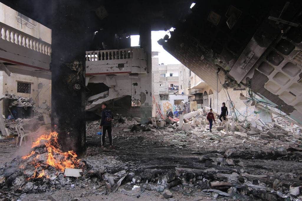 Gaza Conflict Leads to Rise in Stillbirths and Birth Defects Among Pregnant Women