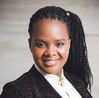 Busi Ngqondoyi