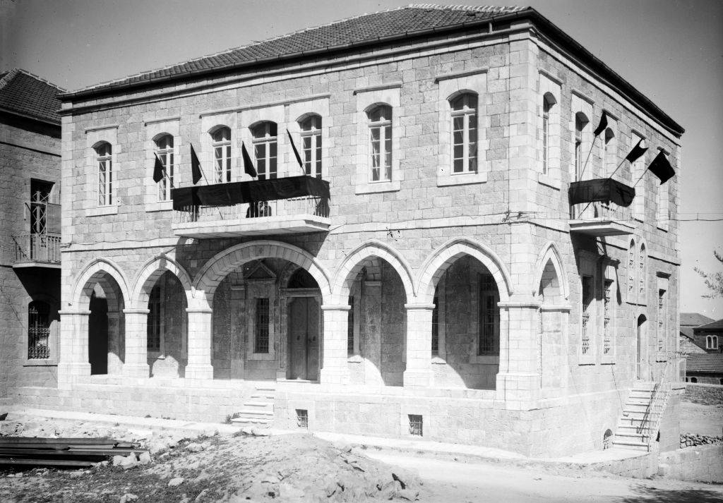 Middle East History: Lord Balfour's Visit Protested To By Arabs In Jerusalem. Arab Protest; Black Flags Displayed Location: Jerusalem Ca. 1925