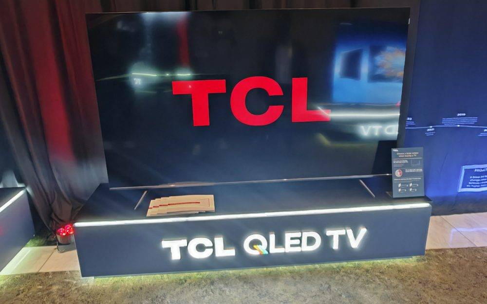 TCL partners with renowned retailer to expand their distribution in SA