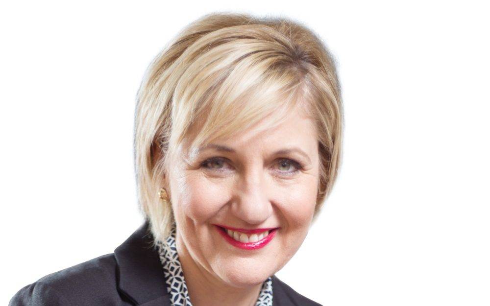 1 Professor Glenda Gray