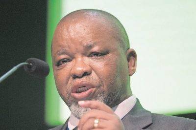 Gwede Mantashe 1