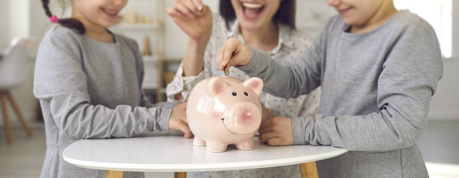 Financial literacy should be taught throughout a child’s school life
