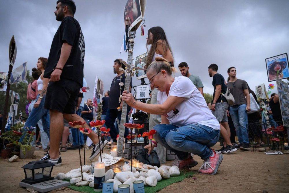 Opinion piece relies on dubious sources to promote Antisemitic conspiracy theories